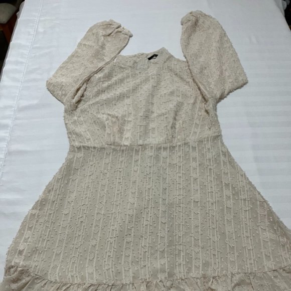 Vero Moda Dress Ivory Colour Size XL - Picture 7 of 12